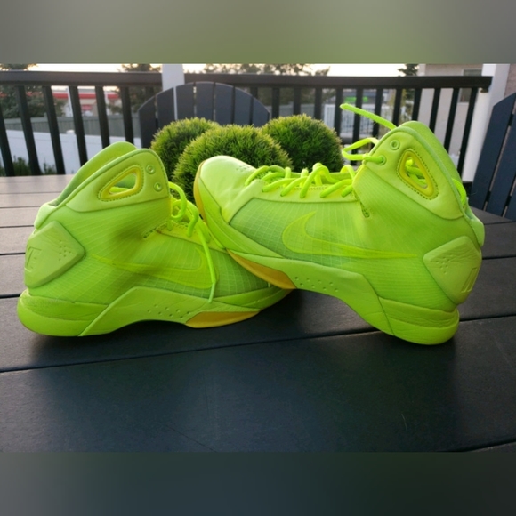 Nike HyperDunk Triple Volt Authentic Collectible - Picture 3 of 10